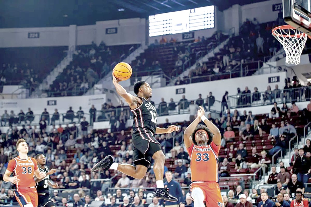 Win or go home: Bulldogs face Auburn rematch in Nashville